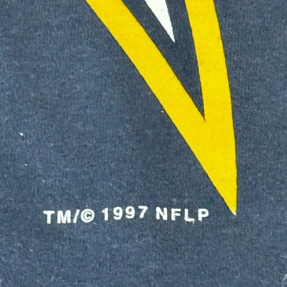 Vintage 1997 San Diego Chargers Long Sleeve NFL Shirt Navy Blue XL Streetwear - Picture 3 of 5